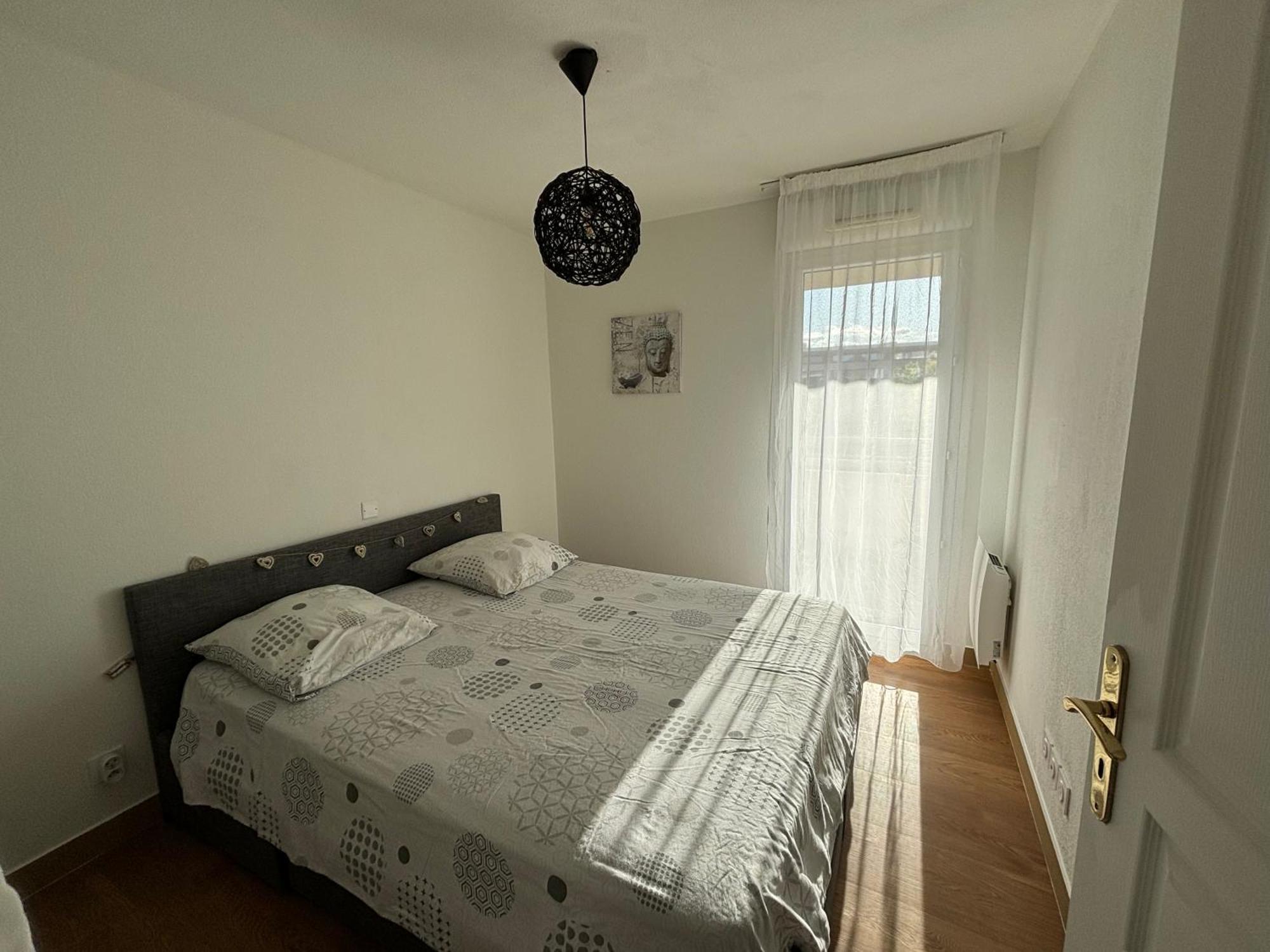 Location D'Un Superbe Appartement Avec Piscine Roquebrune-sur Argens Εξωτερικό φωτογραφία
