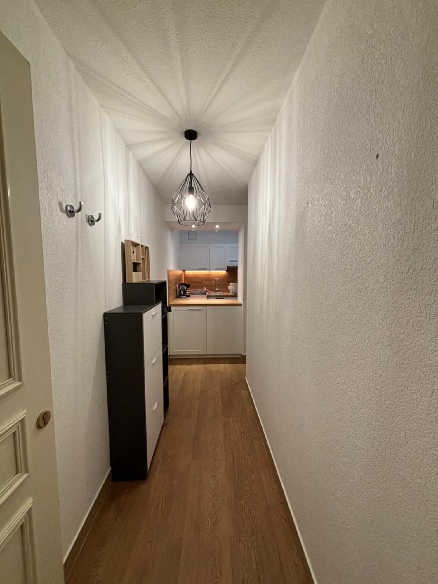 Location D'Un Superbe Appartement Avec Piscine Roquebrune-sur Argens Εξωτερικό φωτογραφία